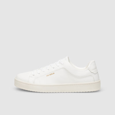 Vegan sneakers for women