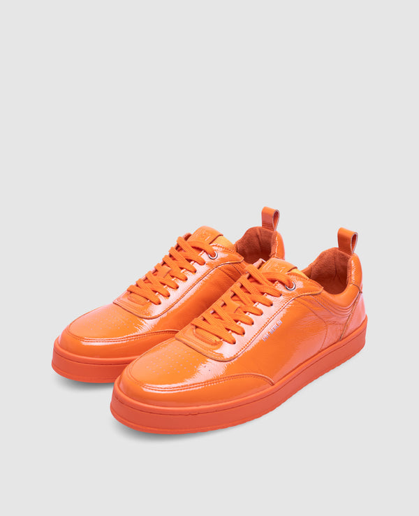 Court M AX Herren Sneaker Orange aus Lackleder