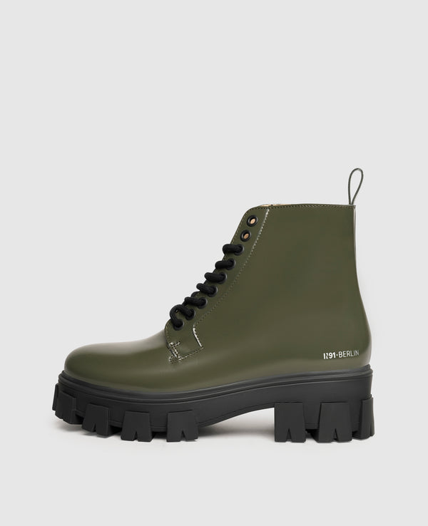 Style Choice NN Damen camp

Bootcamp Green aus Calf leather