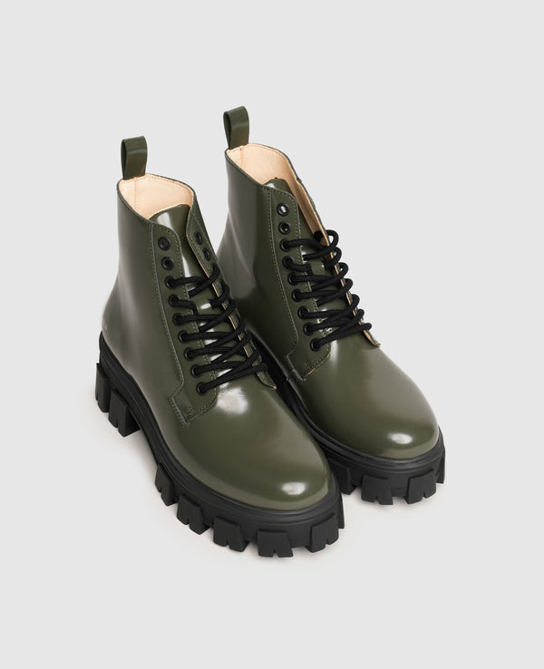 Style Choice NN Damen camp

Bootcamp Green aus Calf leather
