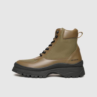 Winter sneakers for women